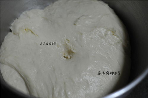 淡奶油與漢堡坯 奶香濃郁，會(huì)是一款不敗的美食搭檔嗎？
